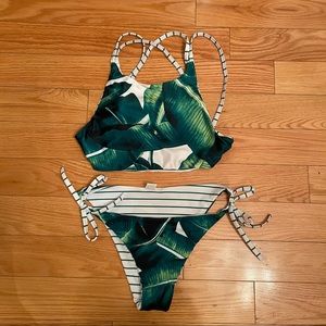 Tropical print reversible bikini